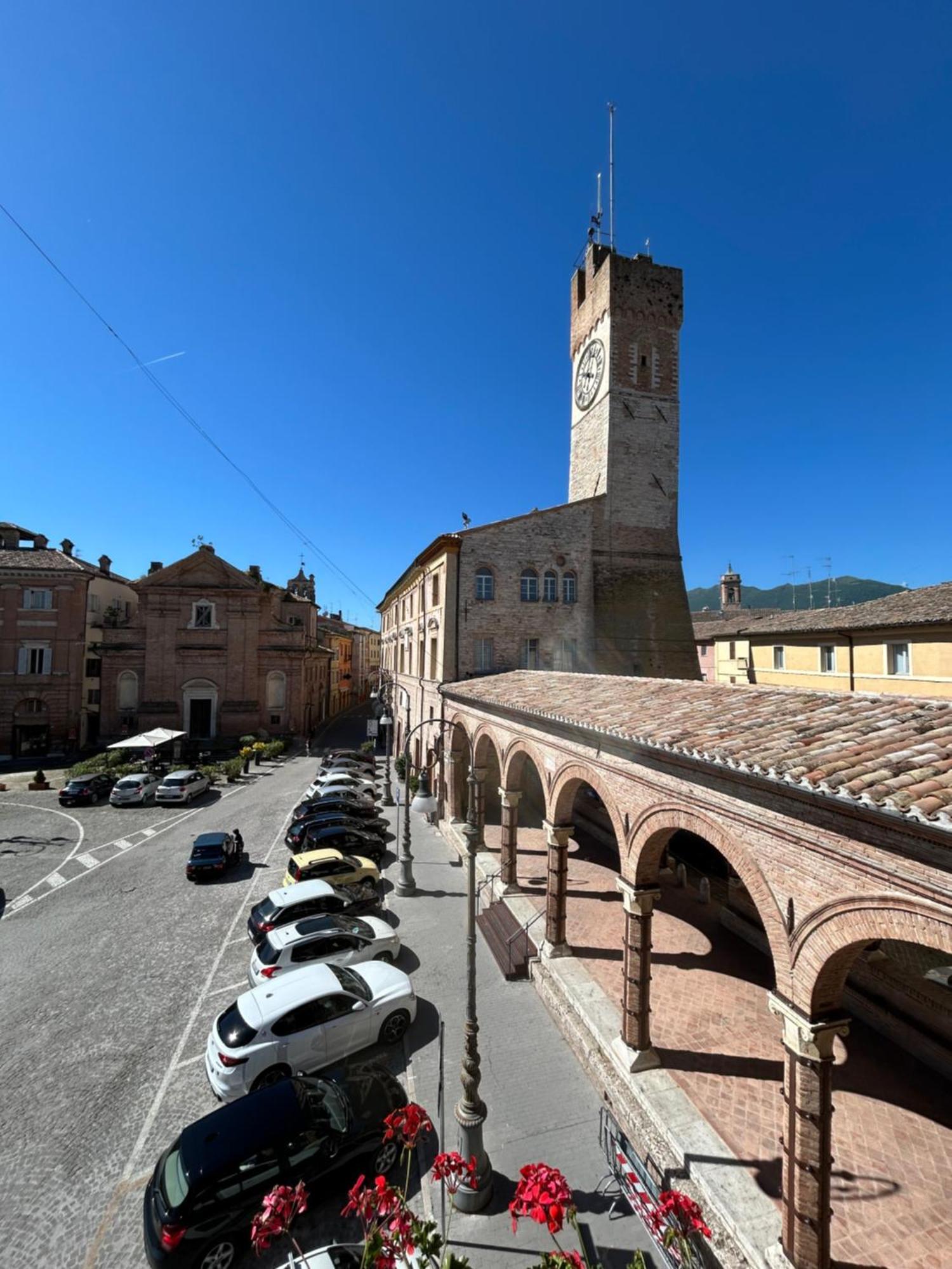 Hotel La Loggia Matelica Exterior foto